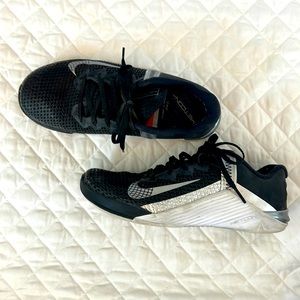 Women’s Nike Metcon - Black and Silver - Size 9